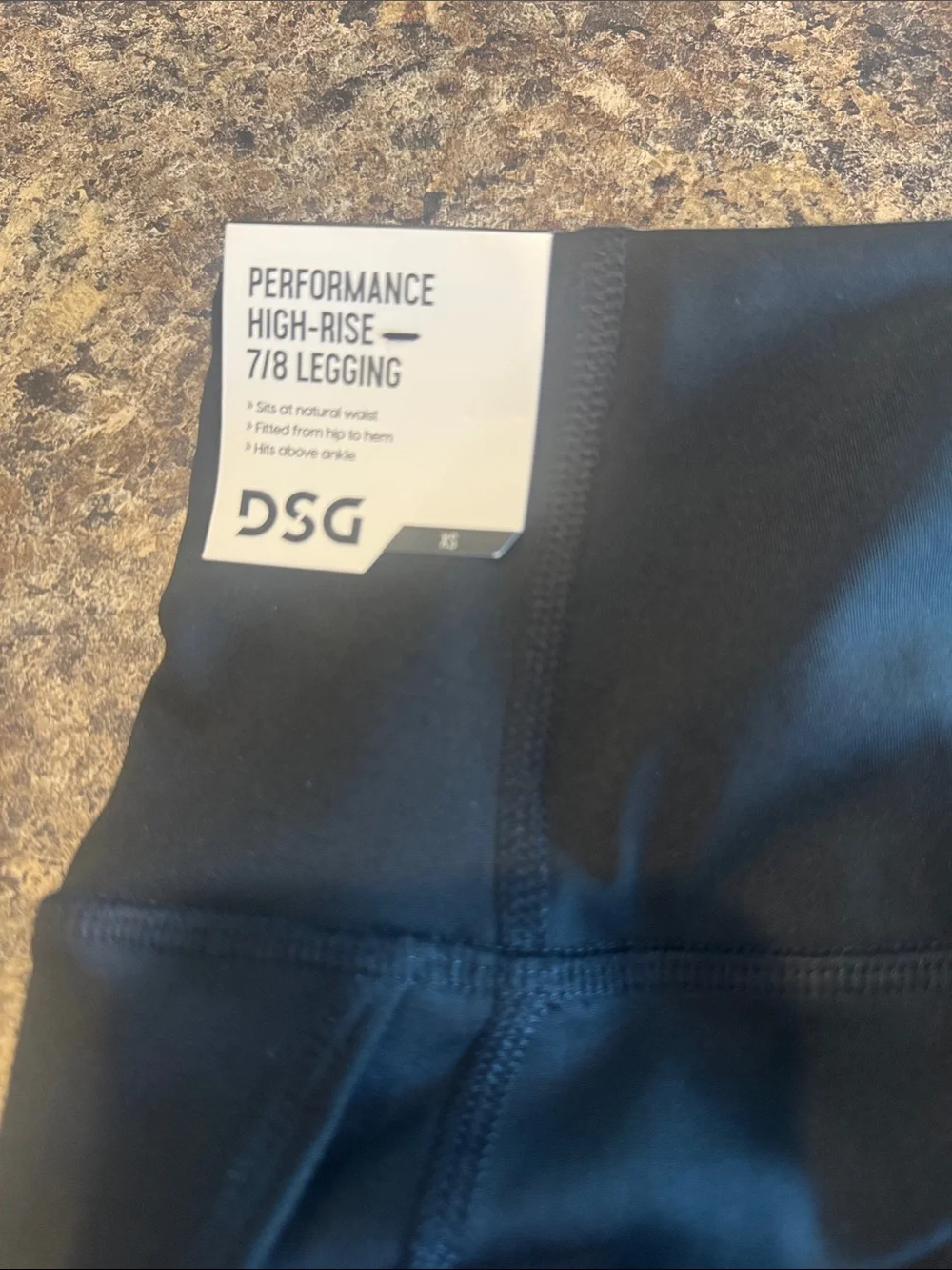 DSG Black 7/8 Performance Leggings